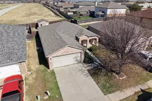 10008 Cougar Tr, Fort Worth, TX 76108 - Photo 1