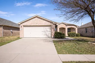 10008 Cougar Trail, Fort Worth, TX 76108 - Photo 2