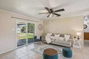 2313 Gettysburg Pl, Bedford, TX 76022 - Photo 8