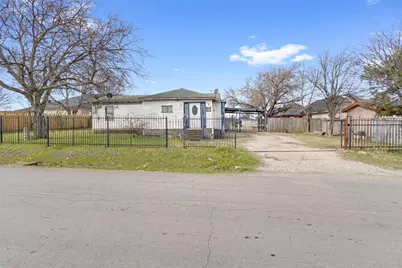 8931 Winterset Avenue, Dallas, TX 75232 - Photo 1