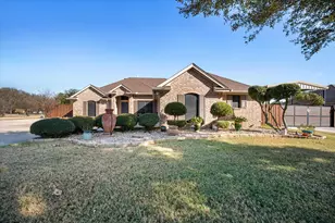 119 Sunray Ct, Weatherford, TX 76087 - Photo 2