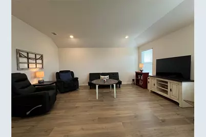 1329 Skyline Drive, Denton, TX 76207 - Photo 10