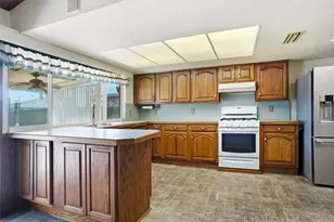 4304 Woodbluff Dr, Mesquite, TX 75150 - Photo 6