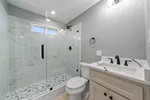 108 E 9th St, Valley Mills, TX 76689 - Photo 14