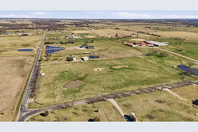 670 Welch School Road, Collinsville, TX 76233 - Photo 8