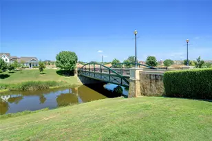 8820 Vermillion St, North Richland Hills, TX 76180 - Photo 22