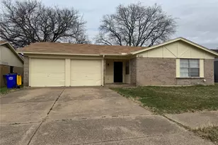 6225 Stardust Dr S, Watauga, TX 76148 - Photo 1