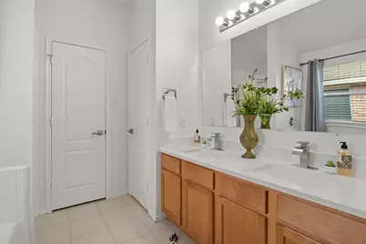 1624 Ambercrest Drive, Lancaster, TX 75146 - Photo 24