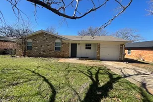 7033 Payte Ln, North Richland Hills, TX 76182 - Photo 1