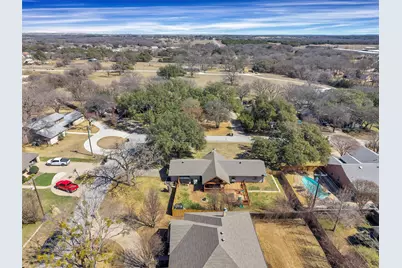 6325 Circo Drive, Granbury, TX 76049 - Photo 36