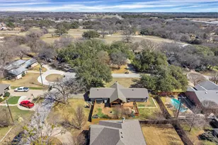 6325 Circo Dr, Granbury, TX 76049 - Photo 36