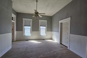 300 S Oak St, Lorena, TX 76655 - Photo 22