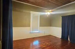 300 S Oak St, Lorena, TX 76655 - Photo 24