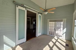 300 S Oak St, Lorena, TX 76655 - Photo 10