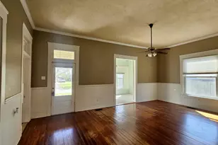300 S Oak St, Lorena, TX 76655 - Photo 6