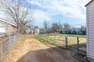 1782 N 15th St, Abilene, TX 79603 - Photo 24