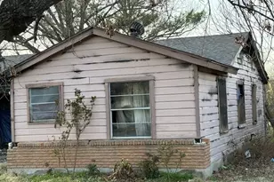 1218 Joly St, Ennis, TX 75119 - Photo 4