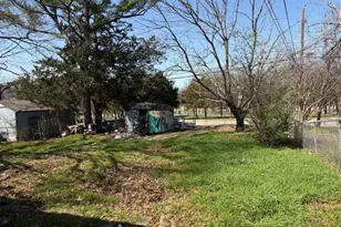 1218 Joly St, Ennis, TX 75119 - Photo 8