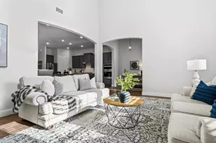 12744 Mercer Pkwy, Farmers Branch, TX 75234 - Photo 4