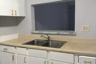 1471 10th St NE, Paris, TX 75460 - Photo 6