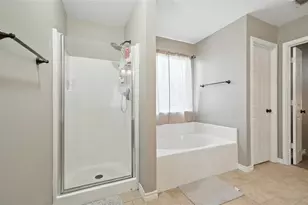 5021 Wild Oats Dr, Fort Worth, TX 76179 - Photo 10