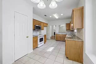 2009 Hearthside Ln, Garland, TX 75044 - Photo 14