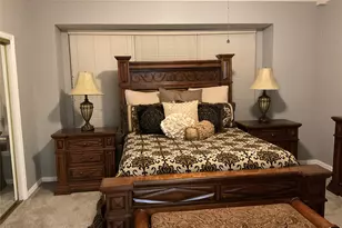 2102 Hunter Pl Ln, Arlington, TX 76006 - Photo 10