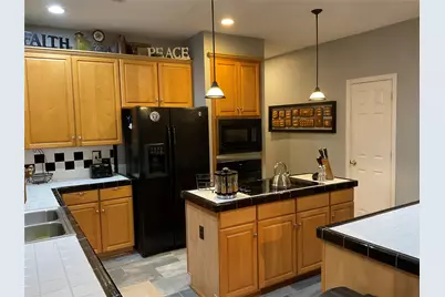 2102 Hunter Place Lane, Arlington, TX 76006 - Photo 20