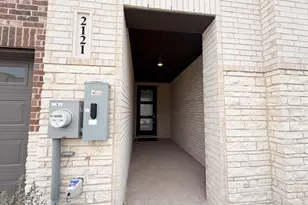 2133 Layla Dr, Waxahachie, TX 75165 - Photo 2