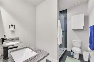 4621 Collins Ave, Dallas, TX 75210 - Photo 24