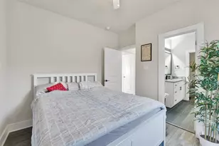 4621 Collins Ave, Dallas, TX 75210 - Photo 18