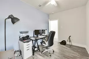 4621 Collins Ave, Dallas, TX 75210 - Photo 20