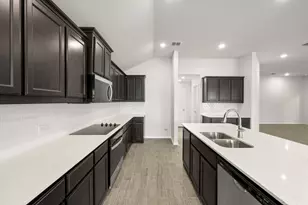 2607 Streamside Dr, Burleson, TX 76028 - Photo 6