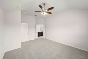 2607 Streamside Dr, Burleson, TX 76028 - Photo 18