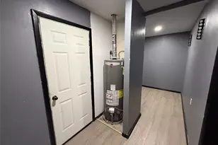 415 W Highland Dr, Whitewright, TX 75491 - Photo 10