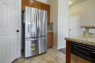 1216 Realoaks Dr, Fort Worth, TX 76131 - Photo 12