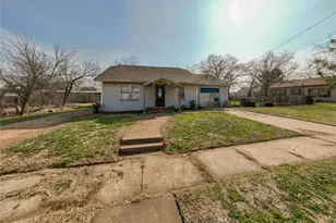 1109 W Elm St, Breckenridge, TX 76424 - Photo 26