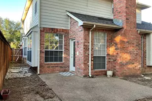 2102 Hunter Pl Ln, Arlington, TX 76006 - Photo 38