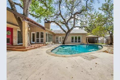 108 Wellesley Drive, Irving, TX 75062 - Photo 32