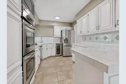 108 Wellesley Drive, Irving, TX 75062 - Photo 16