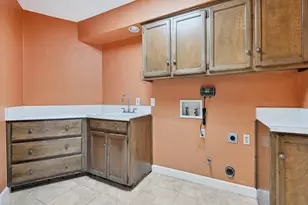 108 Wellesley Dr, Irving, TX 75062 - Photo 30