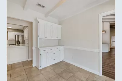 108 Wellesley Drive, Irving, TX 75062 - Photo 18