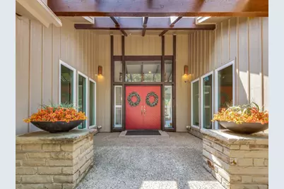 108 Wellesley Drive, Irving, TX 75062 - Photo 1