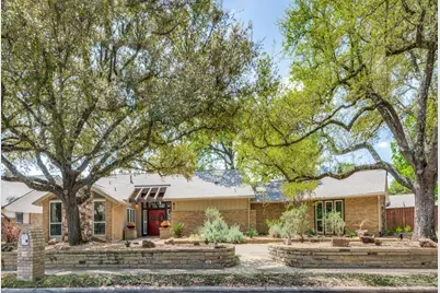 108 Wellesley Drive, Irving, TX 75062 - Photo 2