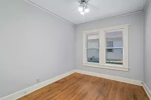 2619 S Adams St, Fort Worth, TX 76110 - Photo 10