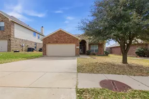 941 Jodie Dr, Weatherford, TX 76087 - Photo 1