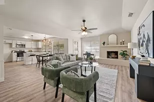 1720 Schumac Ln, Bedford, TX 76022 - Photo 2