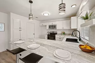 1720 Schumac Ln, Bedford, TX 76022 - Photo 16