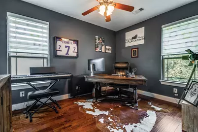 1011 Brook Hollow Drive, Euless, TX 76039 - Photo 14