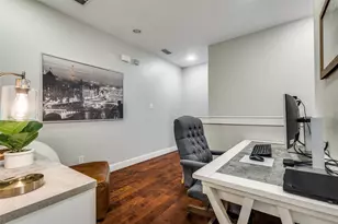 1011 Brook Hollow Dr, Euless, TX 76039 - Photo 20